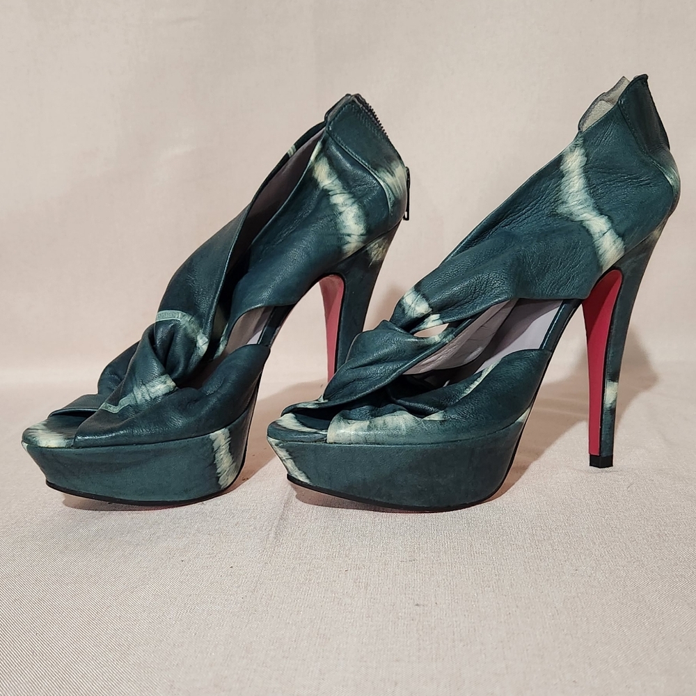 Mascaro made in Spain Tye-Dye soft leather heels